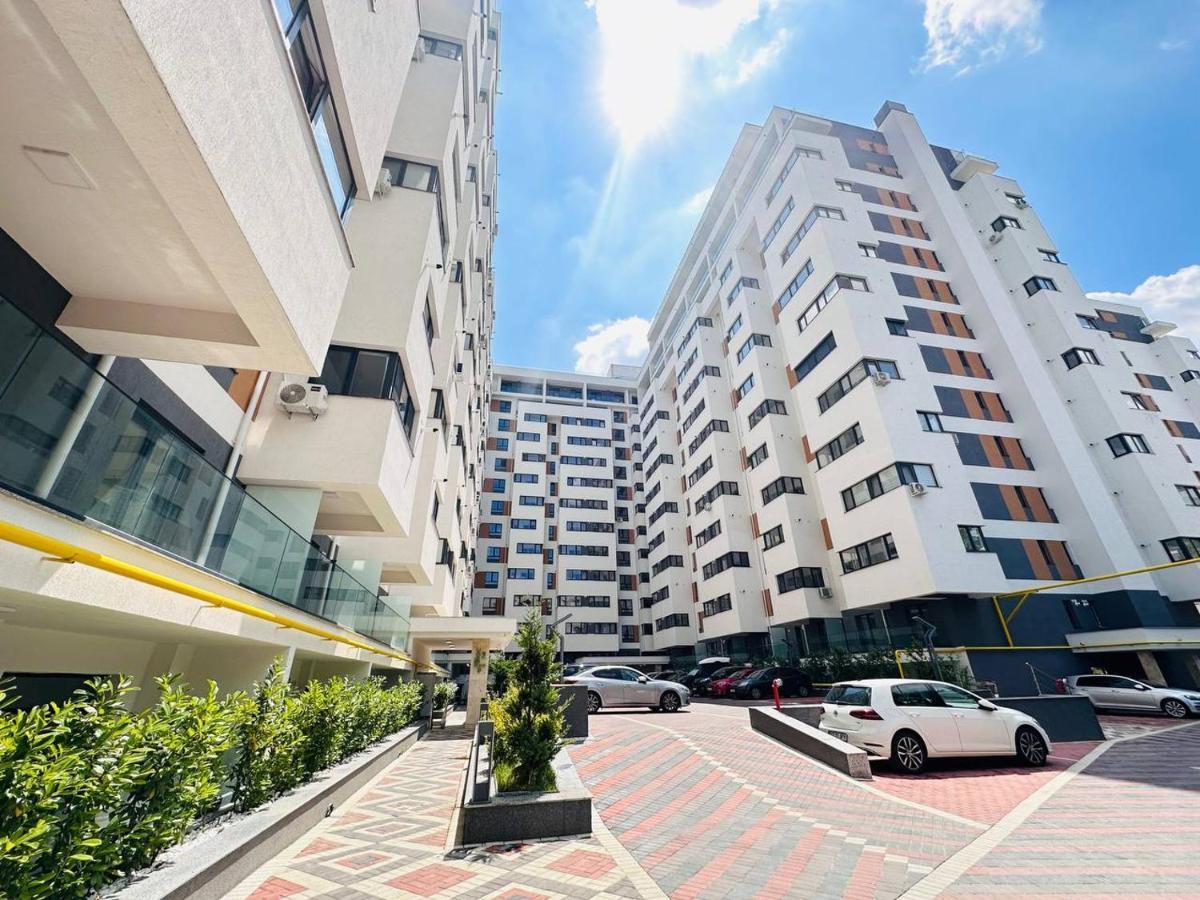 Happy Studio By Rh Living Bukarest Exterior foto