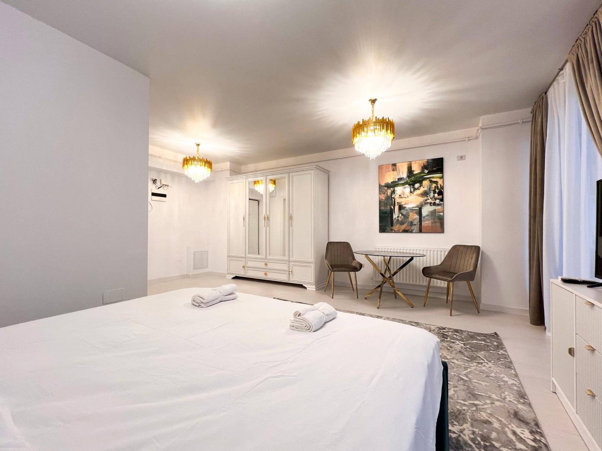 Happy Studio By Rh Living Bukarest Exterior foto